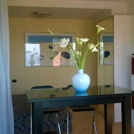 Fontainebleau Apartmán *